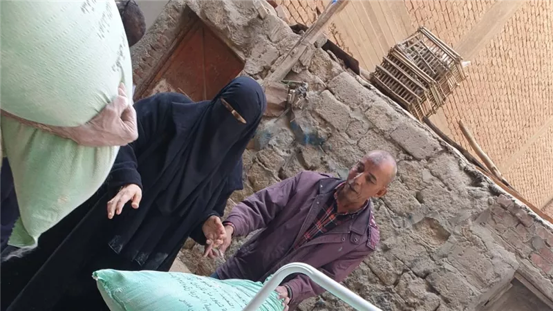 تموين الإسماعيلية يضبط 2 طن دقيق بلدي مدعم بغرض التربح والبيع في السوق السوداء