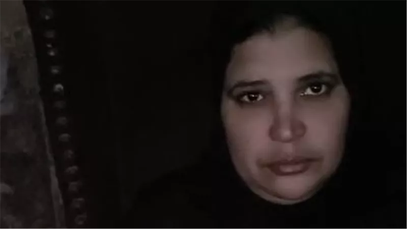 بين مرض أطفالها وتهديد الديون.. صرخة أم زياد وأبنائها بعد مقتل زوجها