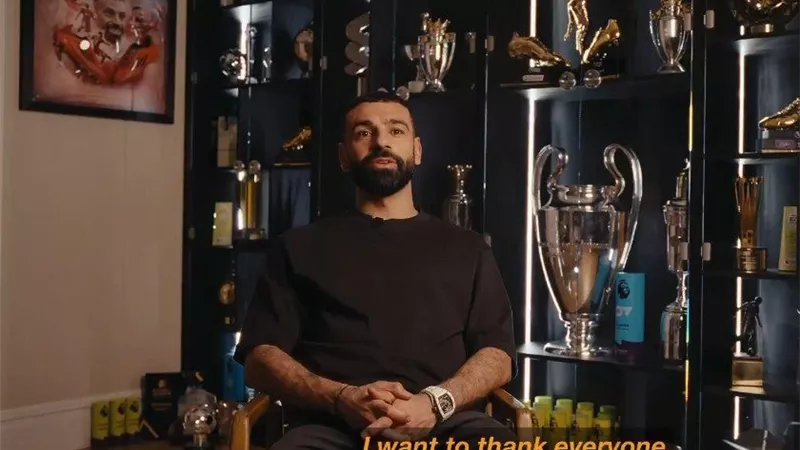  ليفربول يعلن رحيل محمد صلاح عن قلعة آنفيلد في نهاية الموسم الجاري