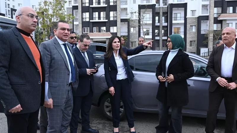 وزيرة الاسكان تتفقد الحي الثالث بالعاصمة الجديدة لمتابعة استدامة الخدمات