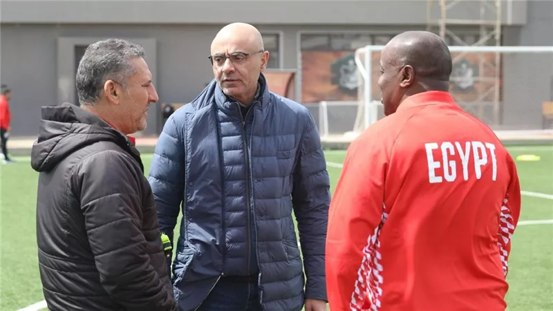 منتخب الناشئين يواصل استعداداته لتونس.. ودرويش يحفز اللاعبين 