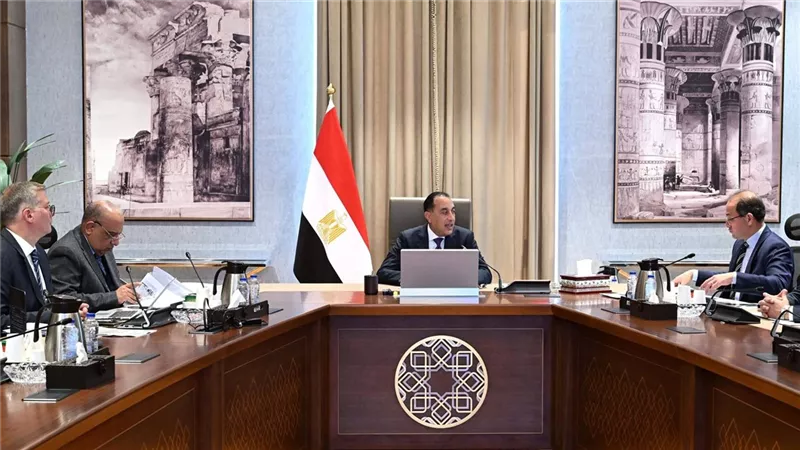 الحكومة تعلن زيادة الإيرادات إلى 4 تريليونات جنيه والمصروفات إلى 5.1 تريليون
