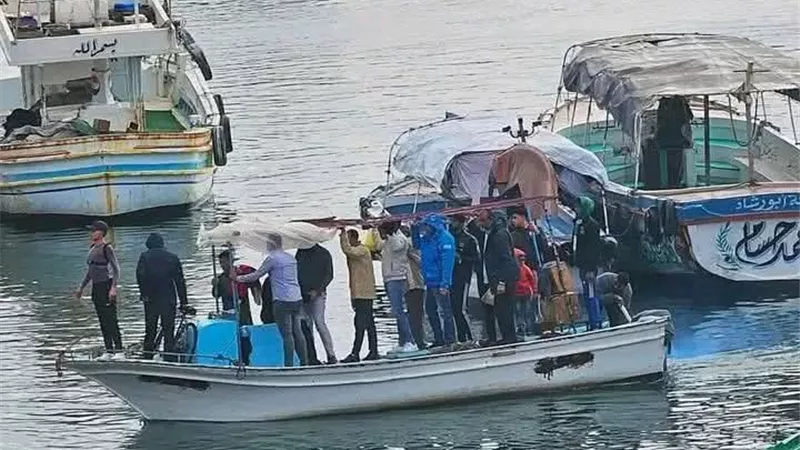 جدل واسع حول قرار غلق المعديات بين عزبة البرج ورأس البر 