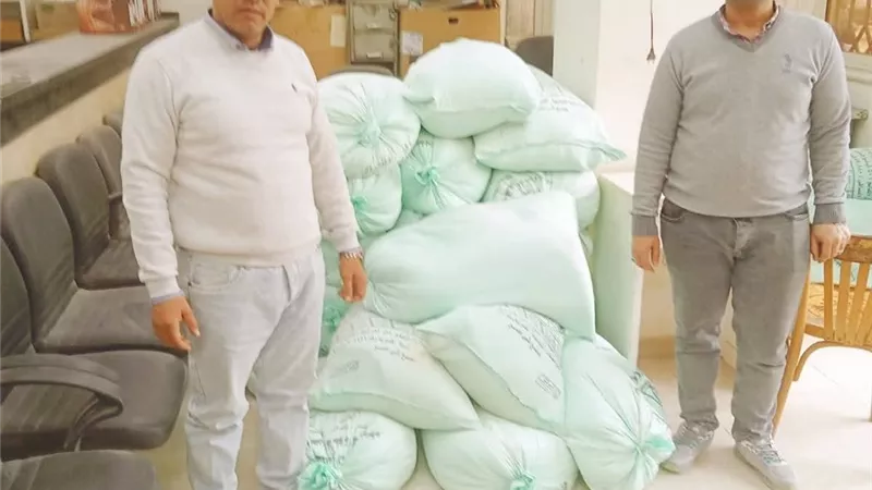 محافظ أسيوط: ضبط 21 جوال دقيق بلدي بأبوتيج وتكثيف الحملات التموينية 