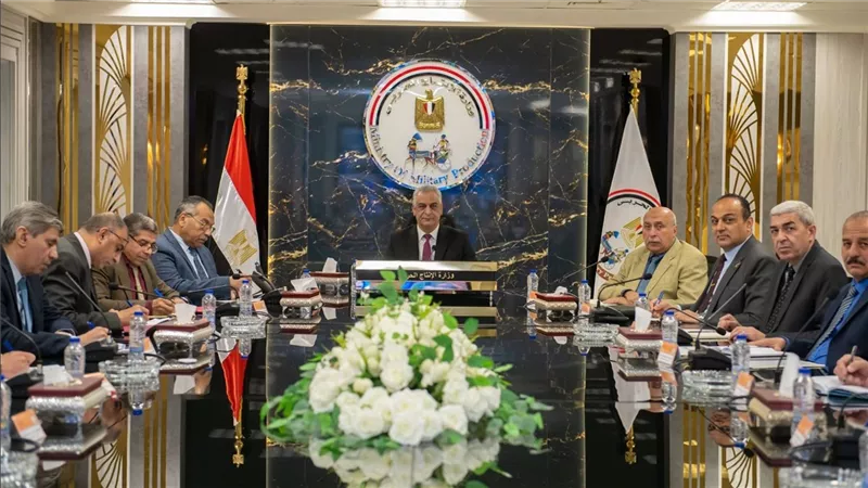 جمبلاط: تشكيل لجنة لمتابعة ترشيد استهلاك الكهرباء داخل الشركات التابعة للوزراة