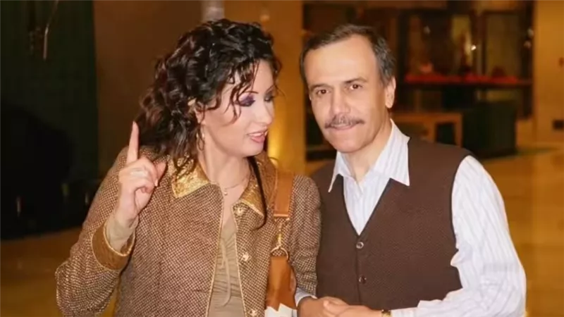 اللي زيك مابيموتش .. لطيفة تنعى الفنان اللبناني أحمد قعبور