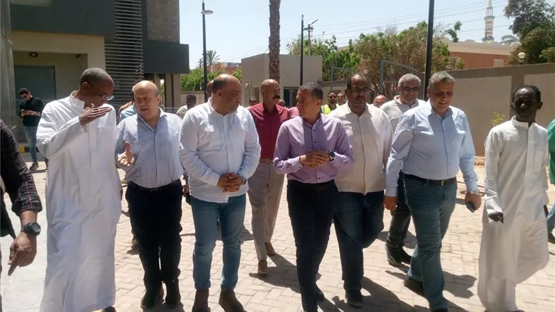 محافظ أسوان يتفقد مشروع تطوير وإحلال وتجديد مستشفى نصر النوبة المركزى  
