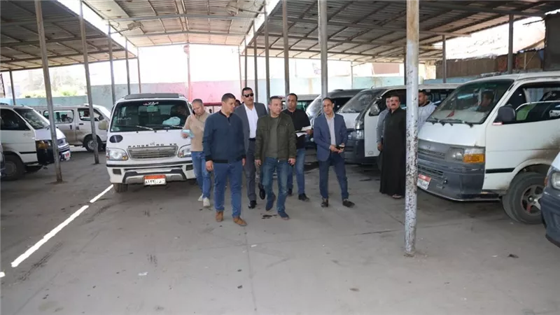 محافظ المنوفية يتفقد المركز التكنولوجي لمتابعة انتظام العمل بملف التصالح