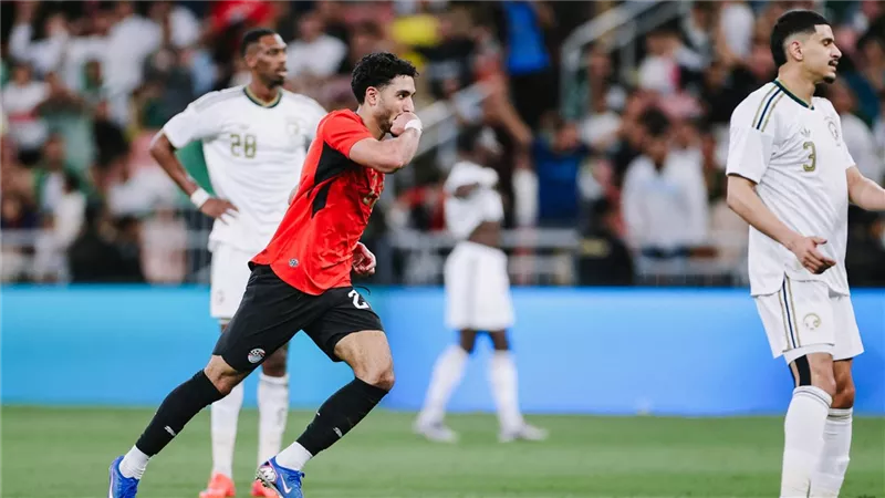 بعد رباعية مصر.. 4 قرارت نارية في منتخب السعودية من رينارد