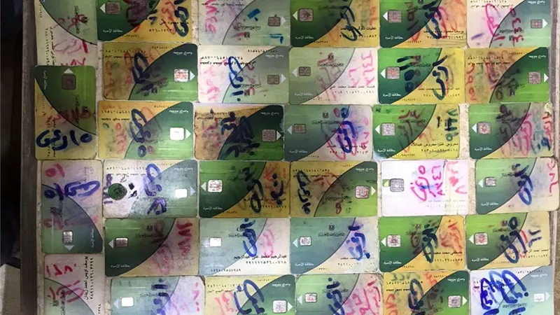 ضبط 68 بطاقة تموينية داخل مخبز بجهينة في حملة مكبرة لتموين سوهاج