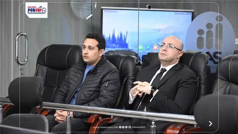 محافظ الفيوم يتابع التزام المحال التجارية بمواعيد الغلق 