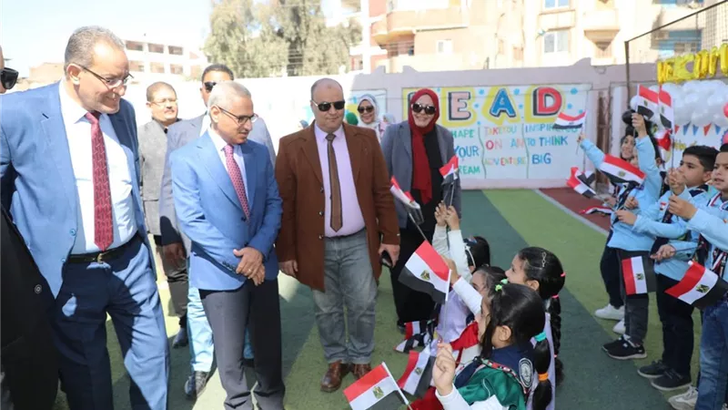 إيقاف حركات النقل والندب بين المدارس ودواوين المديرية والإدارات ببني سويف 