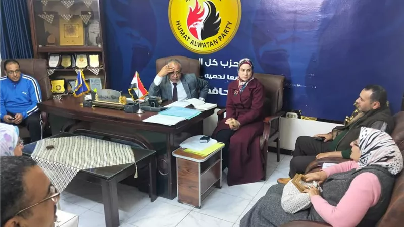 نواب حماة الوطن بالسويس يواصلون لقاءاتهم بالجماهير والاستجابة لمطالبهم