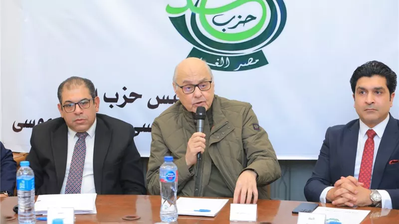 في الملتقى الأول.. رئيس الغد يؤكد: الأحزاب بلا شباب.. أحزاب بلا مستقبل 