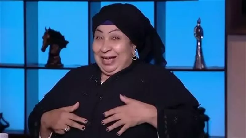 نجل فاطمة كشري لـ “نيوز رووم”: حب الناس لها كان استثنائيًا.. عاشت ببساطة
