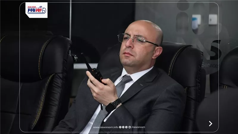 محافظ الفيوم يتابع التزام المحال التجارية بمواعيد الغلق المقررة لليوم الثاني 