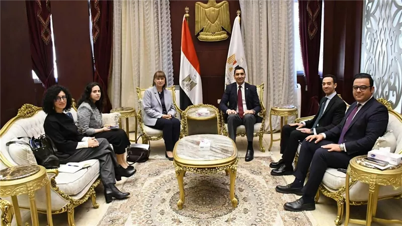 وزير الشباب والرياضة يبحث مع ممثل الأمم المتحدة تمكين الشباب والتعاون المشترك