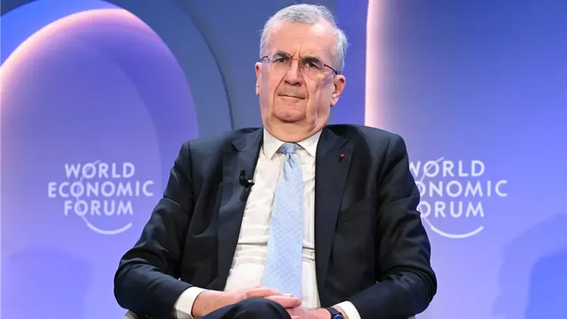 دي غالهو: «المركزي الأوروبي» مستعد للتحرك… ومن المبكر مناقشة توقيت رفع الفائدة