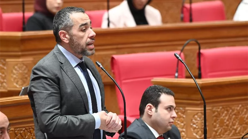 محمد فؤاد يرفض قرض البنك الآسيوي 300 مليون دولار بسبب مخاطر الاستدامة المالية