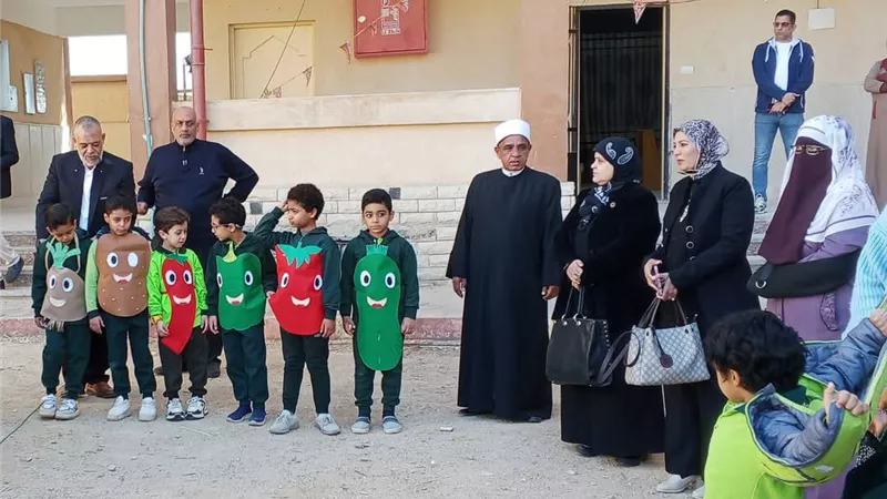 منطقة السويس الأزهرية تستقبل فريق هيئة ضمان الجودة والاعتماد بمعهد المستقبل 
