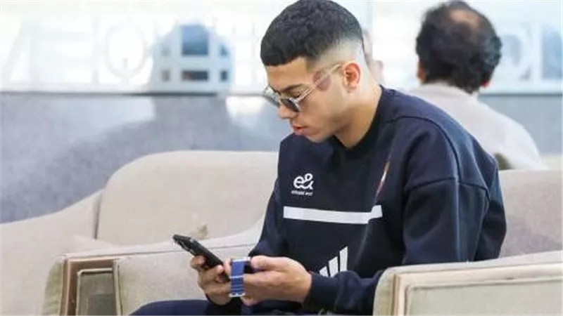 رضا عبدالعال: إمام عاشور قد يرحل عن الأهلي بنهاية الموسم