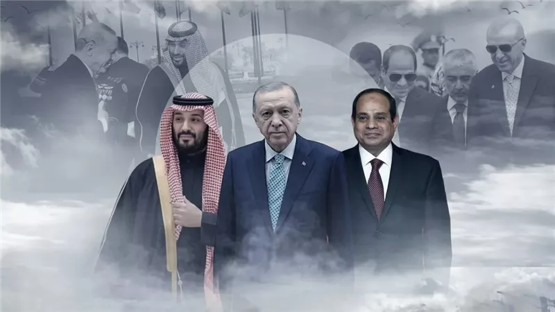 رويترز: تحالف مصري سعودي تركي لتطبيق تجربة قناة السويس في مضيق هرمز