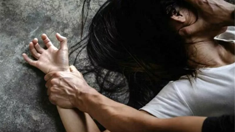 القبض على سائق اغتصب طالبة بعد تقيد حركتها فى سيارة بأكتوبر
