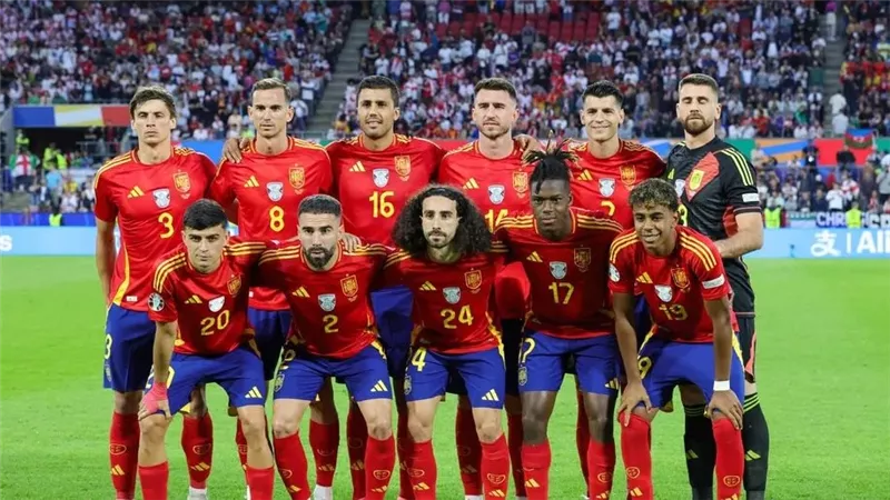 قبل مباراة مصر.. حارس برشلونة يدخل قائمة منتخب إسبانيا استعدادًا للقاء الودي