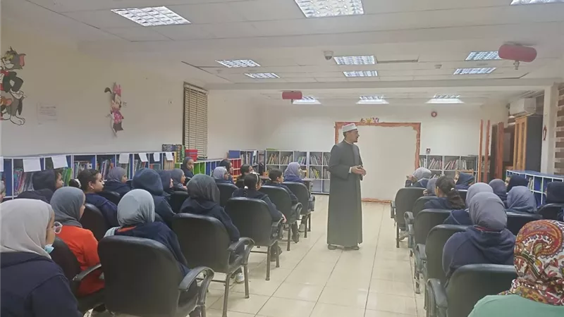 محافظ أسيوط: استمرار ندوات التوعية بمكتبة مصر العامة لرفع وعي طلاب المدارس