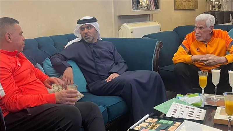  السفير الاماراتى فى القاهرة يزور “المعلم” ويستعيد ذكريات المجد الكروي|تفاصيل 
