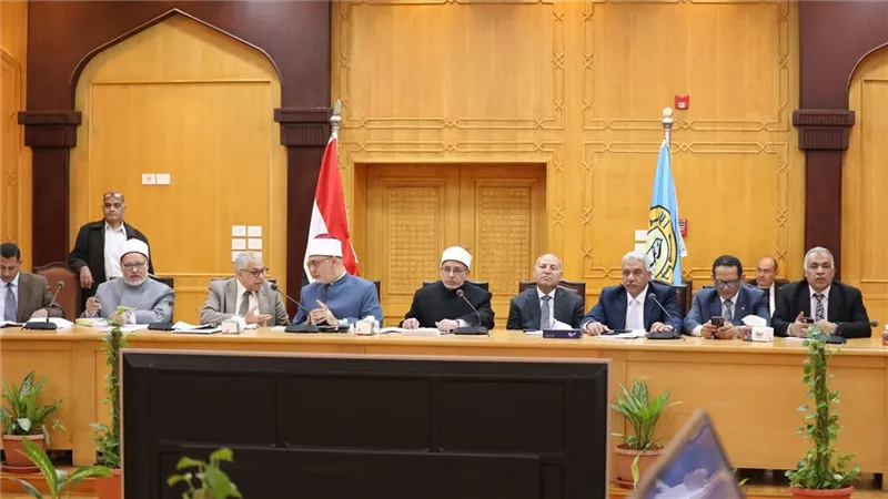 مجلس جامعة الأزهر يثمن حكمة القيادة السياسية ودعمها لتحقيق السلام