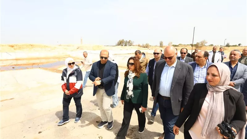 وزيرة التنمية ومحافظ الإسكندرية يتفقدان مركز الناصرية للمخلفات الخطرة