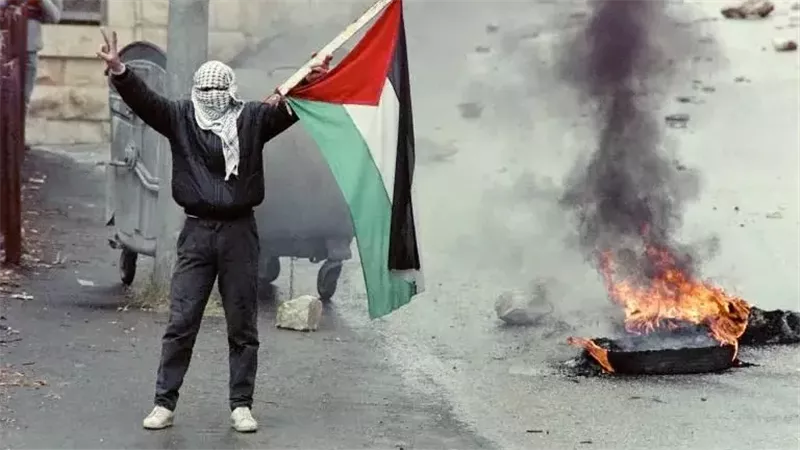 هل تحدث انتفاضة جديدة بعد قرار الكينست بحق الأسري؟.. خبير فلسطيني يجيب|خاص 