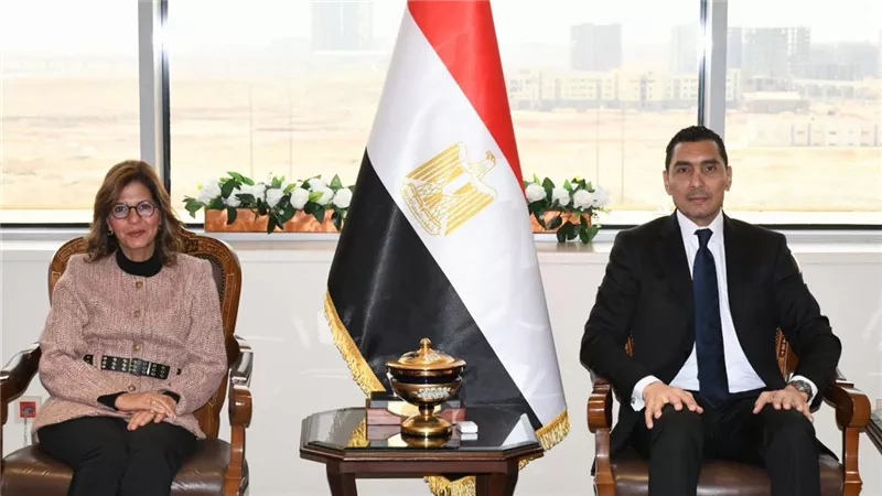 وزير الشباب والرياضة يبحث تعزيز التعاون المشترك مع الأكاديمية الوطنية للتدريب 