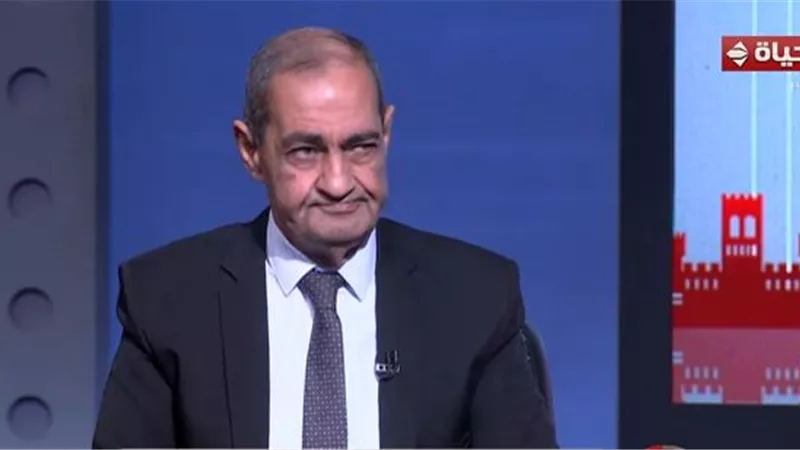 أسامة الدليل يفجر مفاجأة: النفط مرشح للارتفاع إلى 200 دولار قريبا