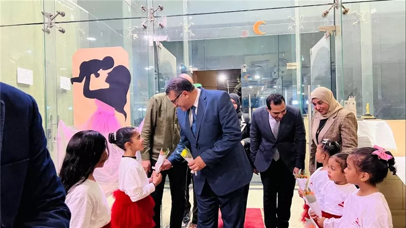 محافظ قنا يشهد احتفالية «مكتبة مصر العامة» بالعيد القومي ويوجه بتكثيف الزيارات