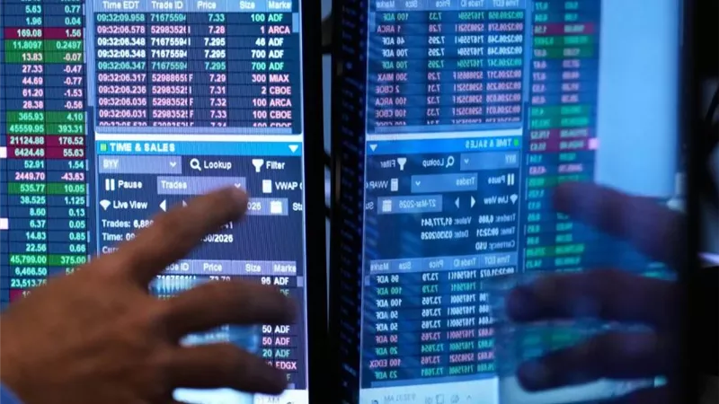 مؤشر «ستاندرد آند بورز 500» يسجل أسوأ أداء ربع سنوي له منذ عام 2022