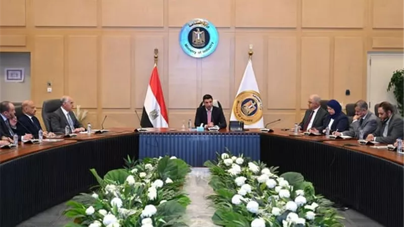 وزير الصناعة يستهدف زيادة المحاجر العاملة ومضاعفة صادرات الرخام والجرانيت