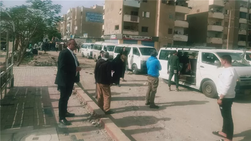 بعد زيارة المحافظ.. متابعة تشغيل الموقف العمومي بمدينة المستقبل بالإسماعيلية