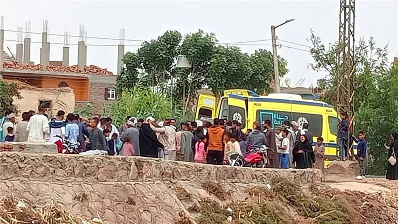 5 مصابين في حادث توك توك على الصحراوي الغربي بالأقصر