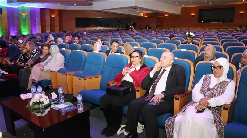 القومي للأشخاص ذوي الإعاقة يشارك في مؤتمر “الجامعات والمجتمع” بجامعة مصر 