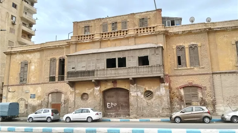 بيت المساجيري بالسويس.. يحكي تاريخ أول مبني أديرت منه القناة وشاهد علي حفرها 