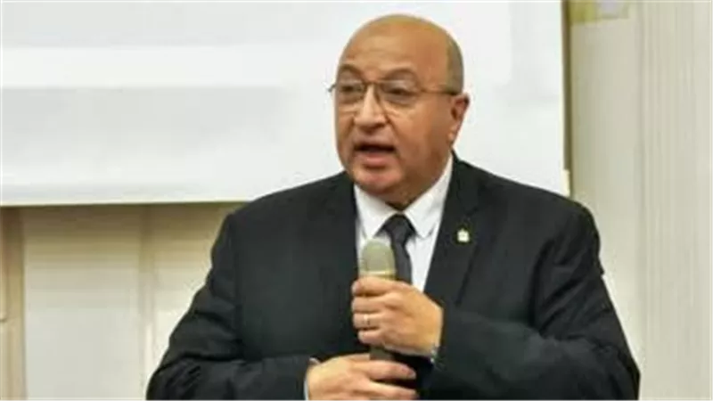 تفعيل خطة الأزمات بجامعة بنها تزامنا مع سوء الأحوال الجويةوتعليق الدراسة اليوم