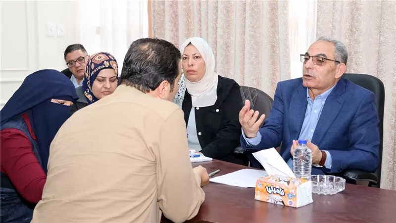 مرافق وتصالح وتراخيص وفرص عمل.. أبرز مطالب المواطنين من محافظ الإسماعيلية