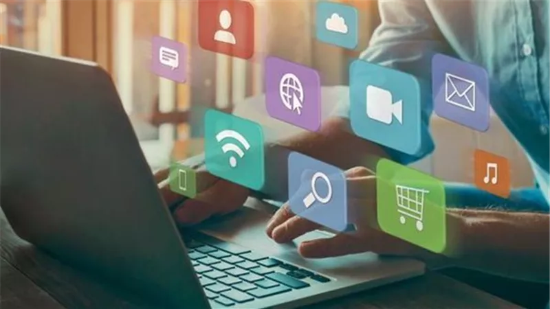 الحكومة تنفي قطع الإنترنت ليلاً: الخدمات تعمل بكفاءة تامة
