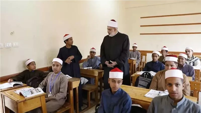 ختام امتحانات الإعدادية الأزهرية بالدور الثاني ورئيس القطاع يشكر المشاركين