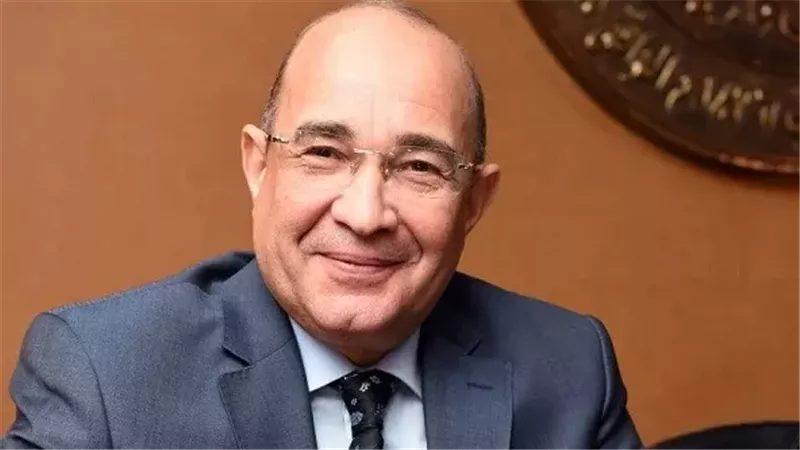 أول تعليق من الكاتب علاء ثابت بعد تعيينه عضوًا بالهيئة العامة للاستعلامات