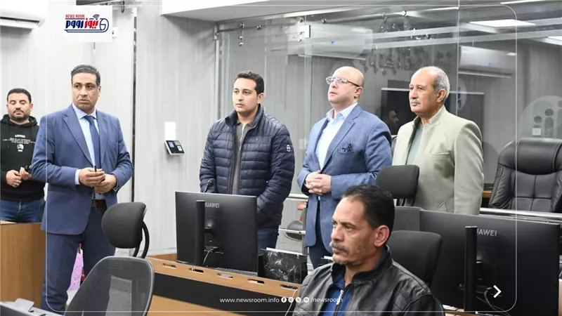 محافظ الفيوم يتابع الالتزام بمواعيد غلق المحال التجارية.. وجهود مواجهة الطقس