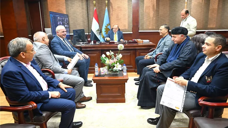 محافظ الغربية يستقبل أعضاء مجلسي النواب والشيوخ لبحث مشكلات الدوائر