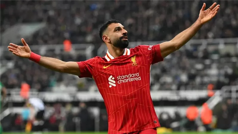 تقارير إنجليزية: محمد صلاح يدرس اصطحاب أسرته خلال منافسات كأس العالم 